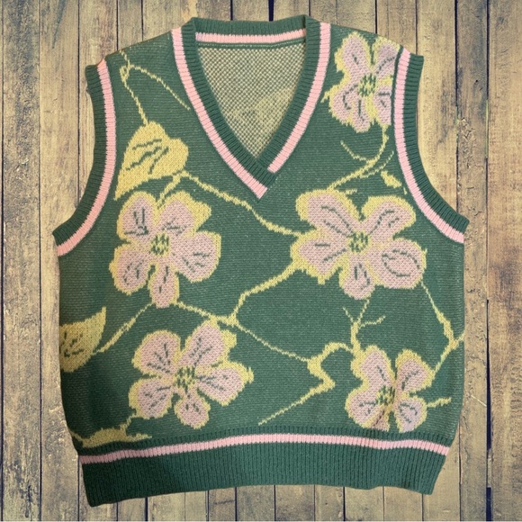 Plus Size Olive and Pink Floral Sweater Vest - Picture 2 of 4